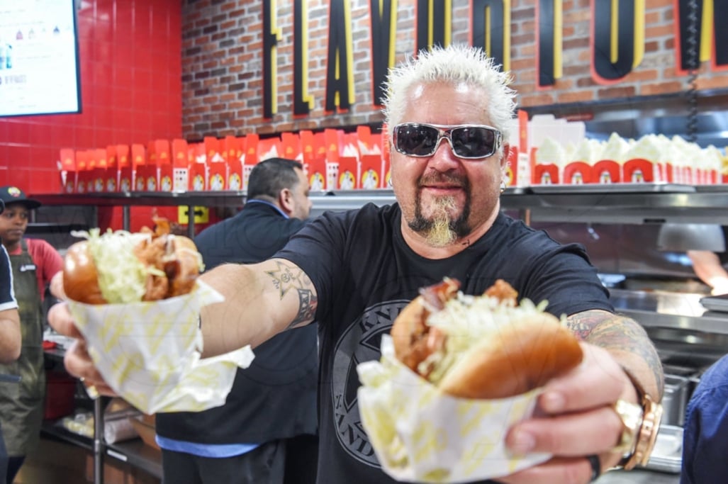 VEGAS DINING ROUNDUP: Guy Fieri Finally Makes Caesars Palace, Capriotti’s and Luke’s Lobster Make Strip