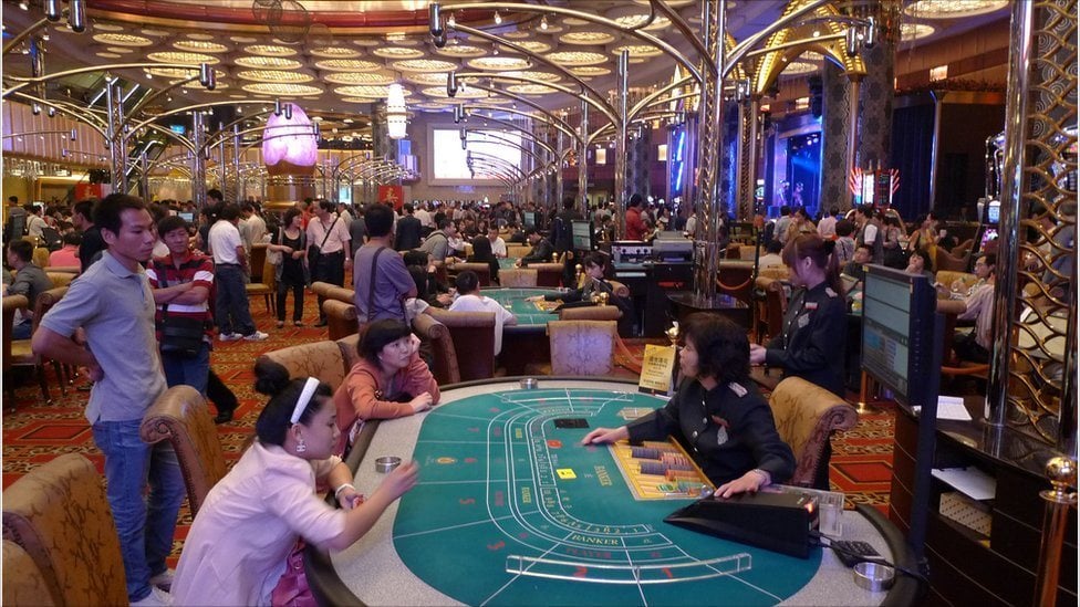 Macau Gambling Revenues Continue Sharp Decline