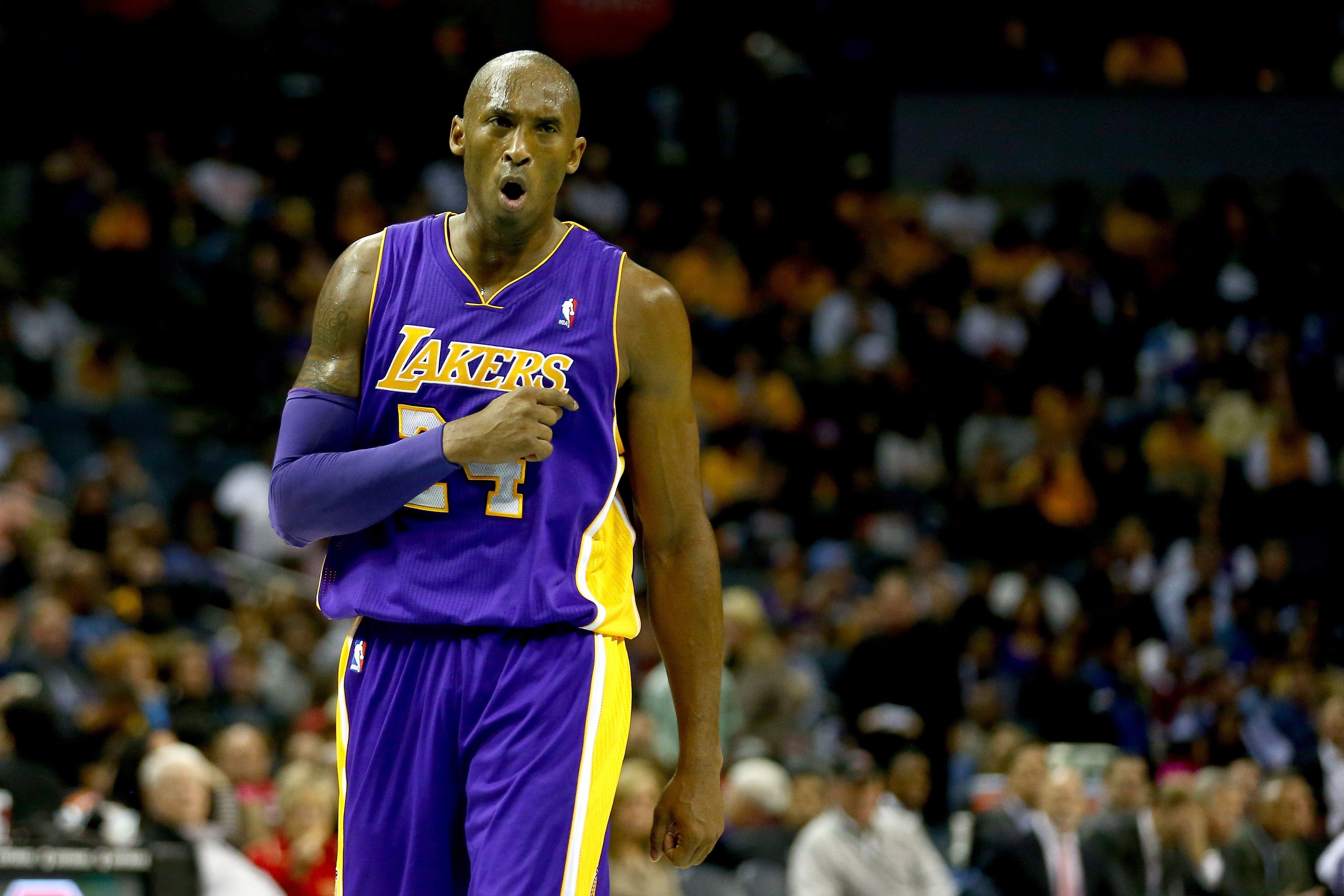 Circa Sports, Resorts Casino Halt NBA Bets To Honor Kobe Bryant as Bettors Speculate on Spate of Unders