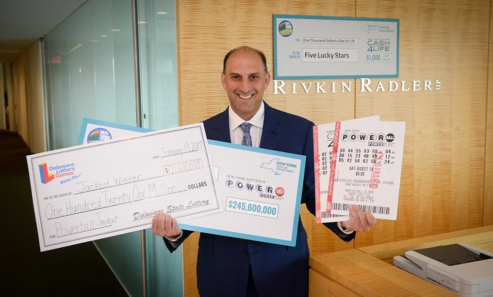 Lottery Lawyer Accused of Bilking America’s Biggest Jackpot Winners Stands Trial