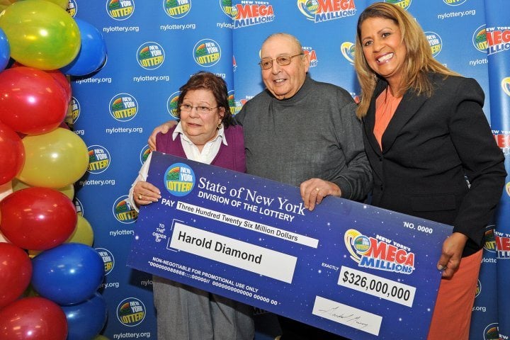 Mega Millions Winning Ticket for $393 Million Sold in Illinois, Powerball Jackpot Soars to $430M