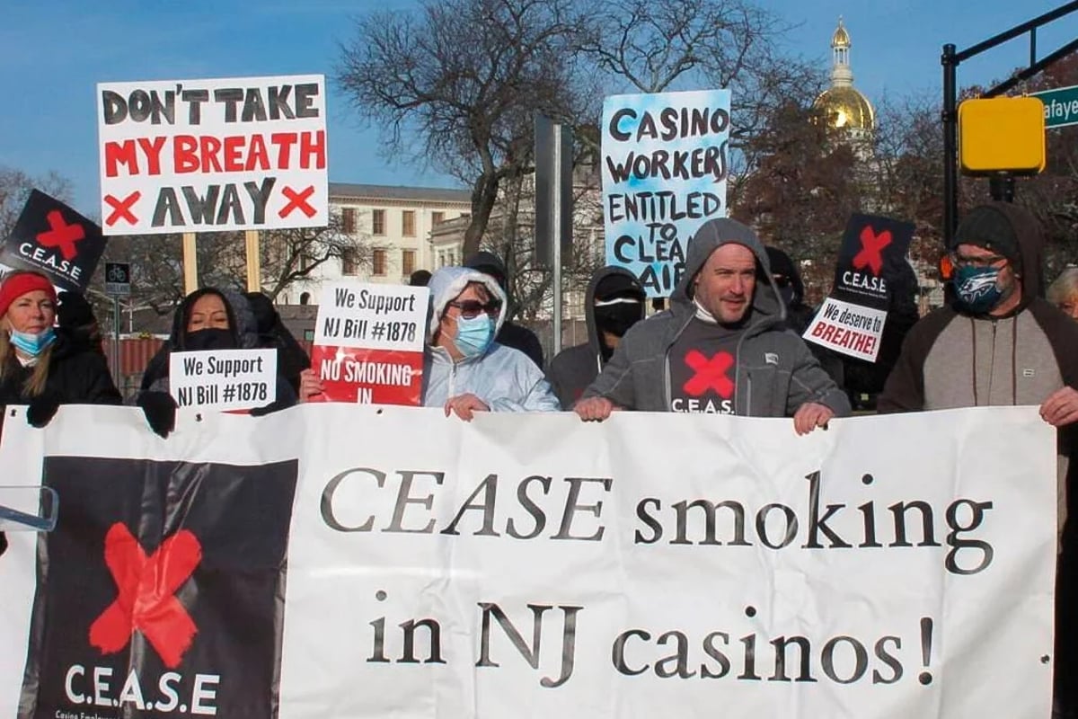 Atlantic City Casino Smoking Lingers 45 Years After State Legalized Gambling