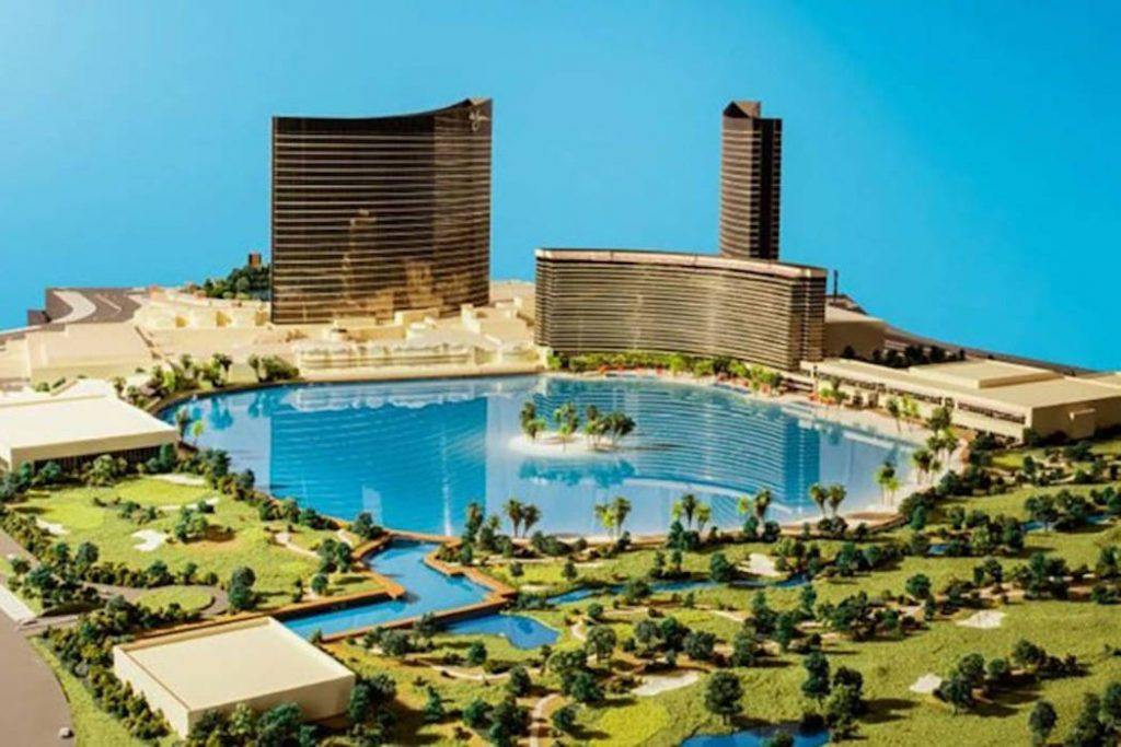 Wynn Plans to Start Work on 47-Story Hotel in January