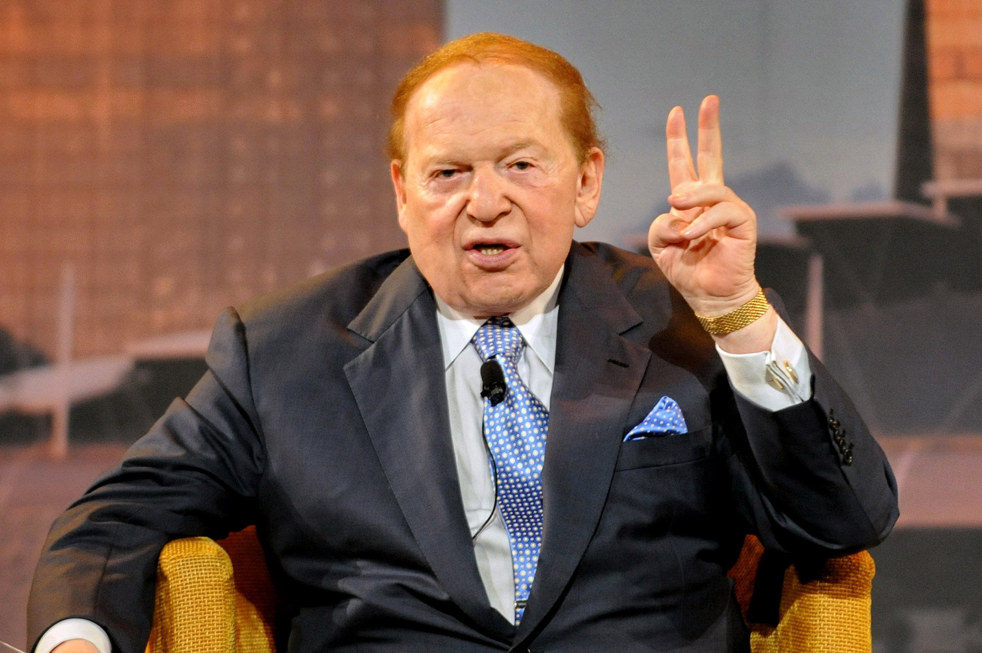 Sheldon Adelson Gets 100 Percent Raise to $26.1 Million