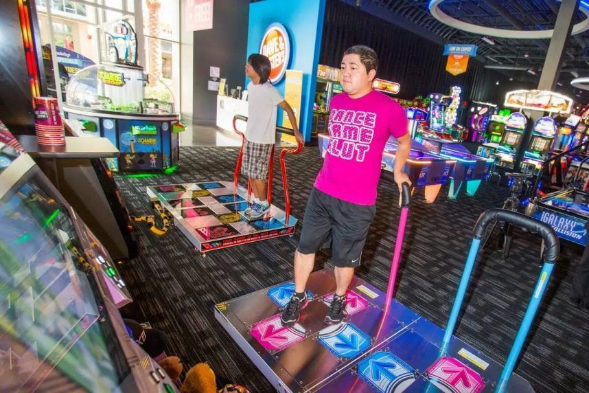 Dave & Buster’s Developing In-App Arcade Betting for Skee-Ball, Hot Shots Hoops