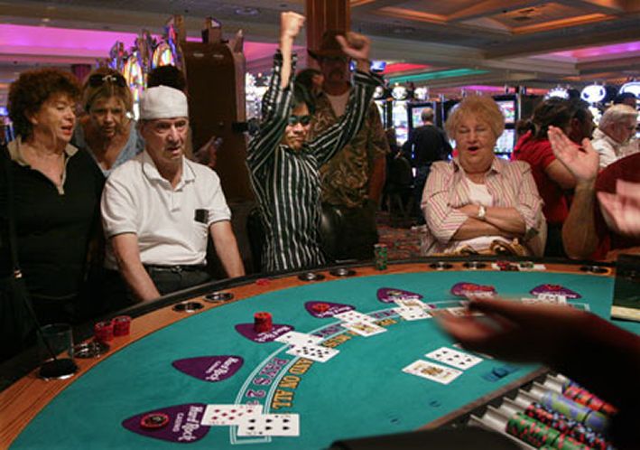 Federal Court Rules for Seminoles in Florida Blackjack Squabble