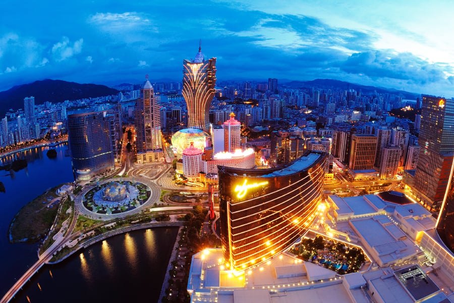 Macau Casinos See Revenues Slide 9.5 Percent in April, Making for 23rd Straight Red Month