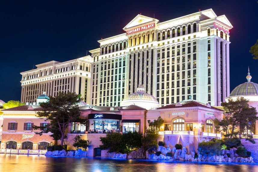 Caesars to Repurchase Up to $500M in Stock, Sell $1B in Debt