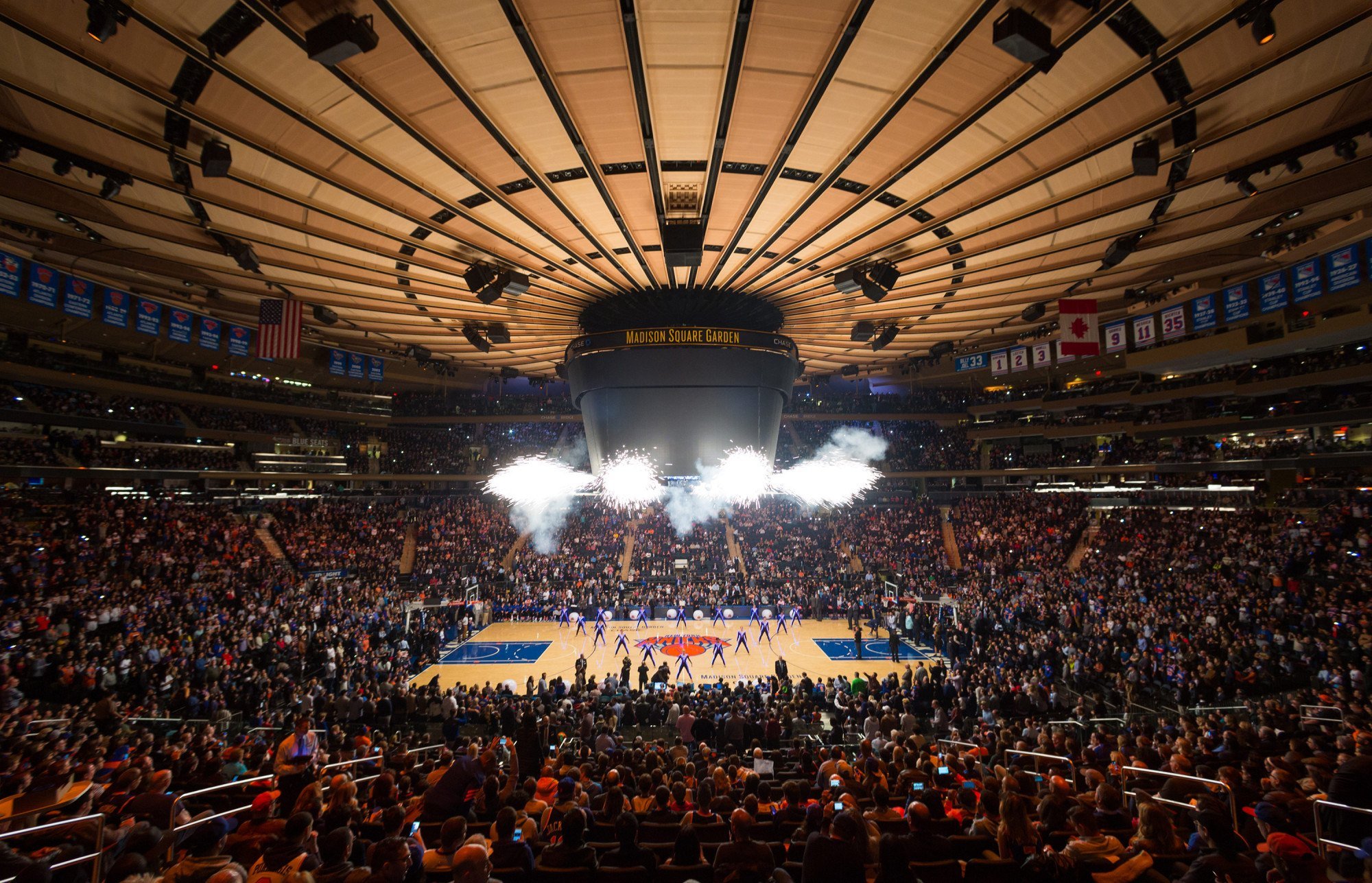 New York State Gets Online Sports Betting Bill That Could Bring Wagering Kiosks to Madison Square Garden