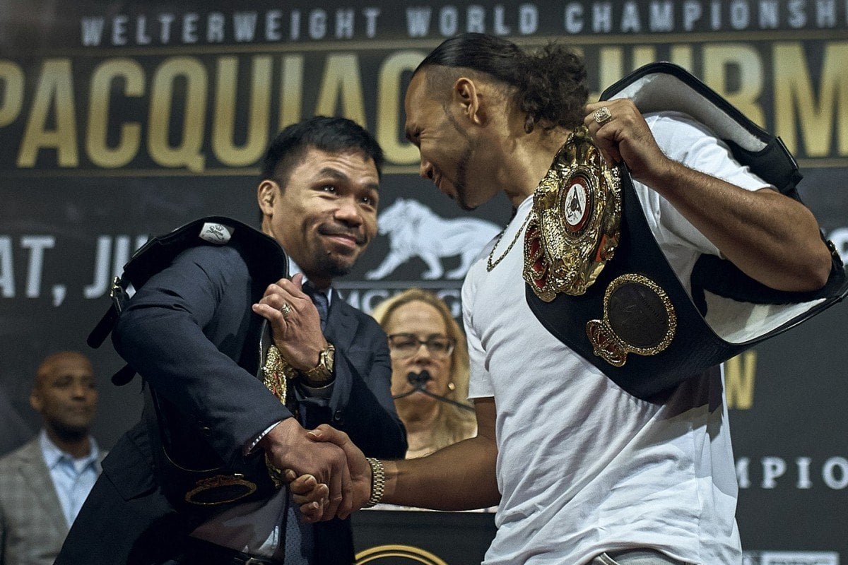 Manny Pacquiao Enters Welterweight Title Fight as Slight Favorite Over Keith Thurman