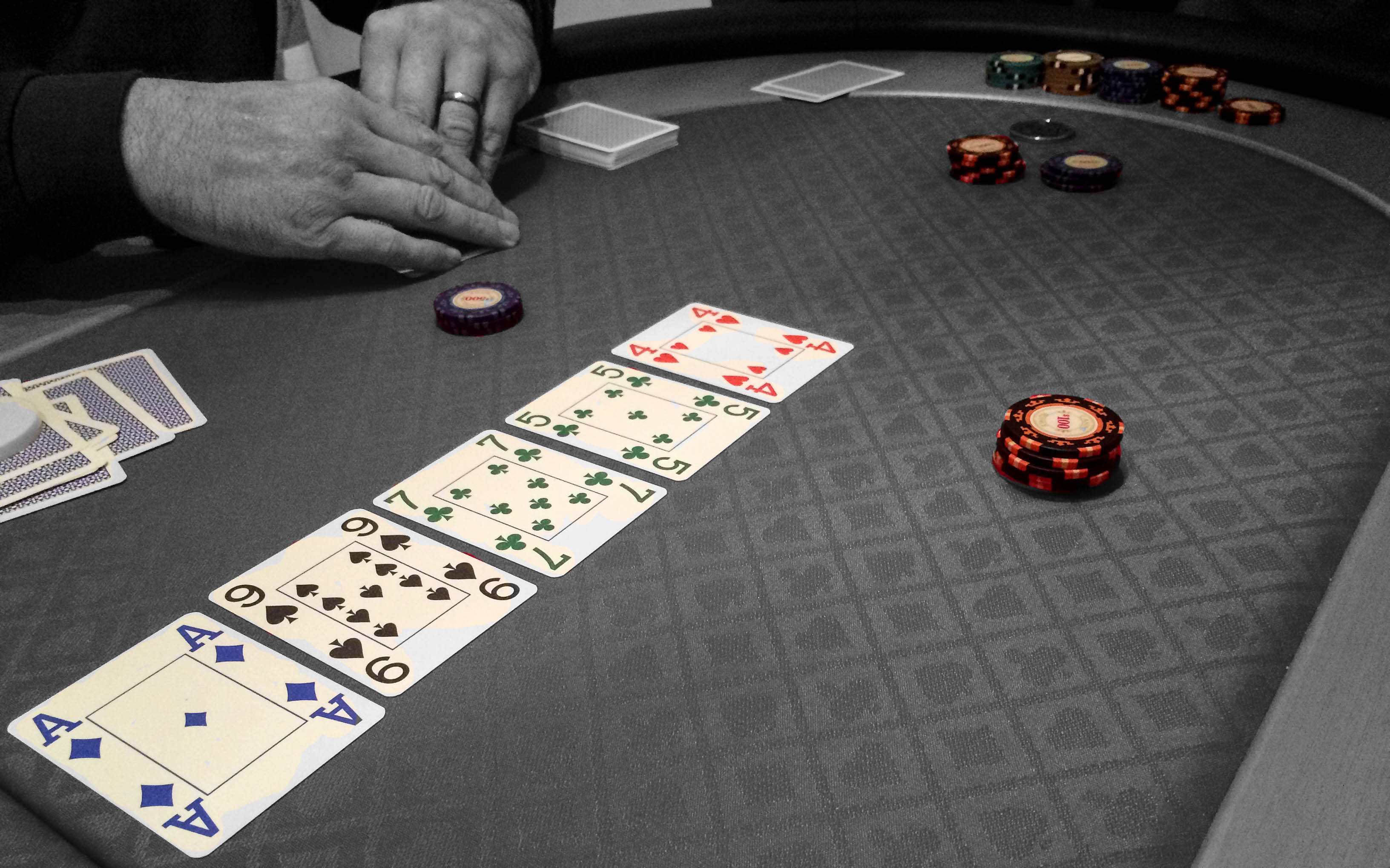 Three Dead after COVID-19 Strikes Florida Poker Game, Infects All Players