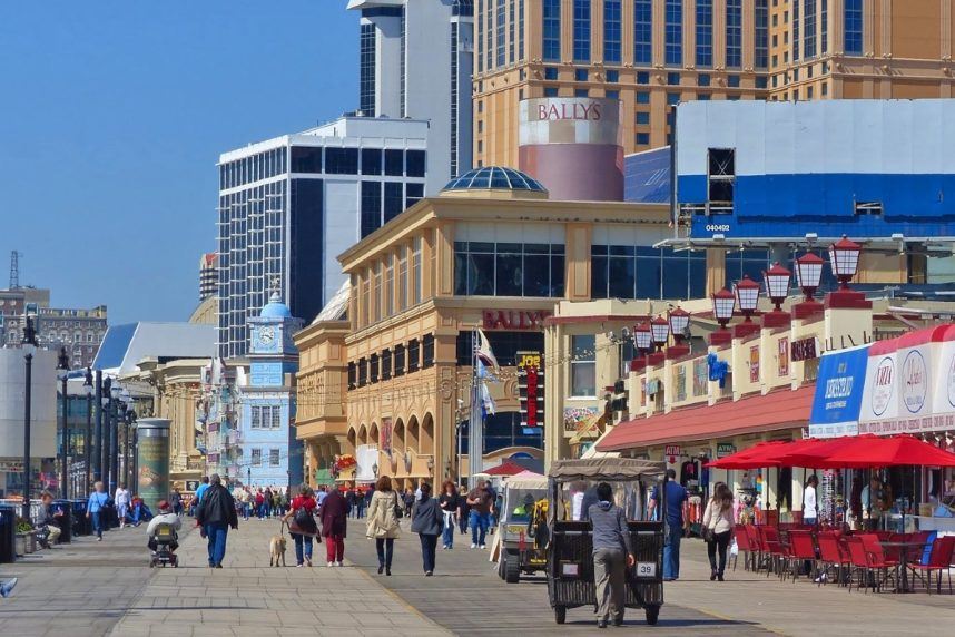 New Jersey iGaming Revenue to Surpass Atlantic City Casino Earnings, Analyst Predicts