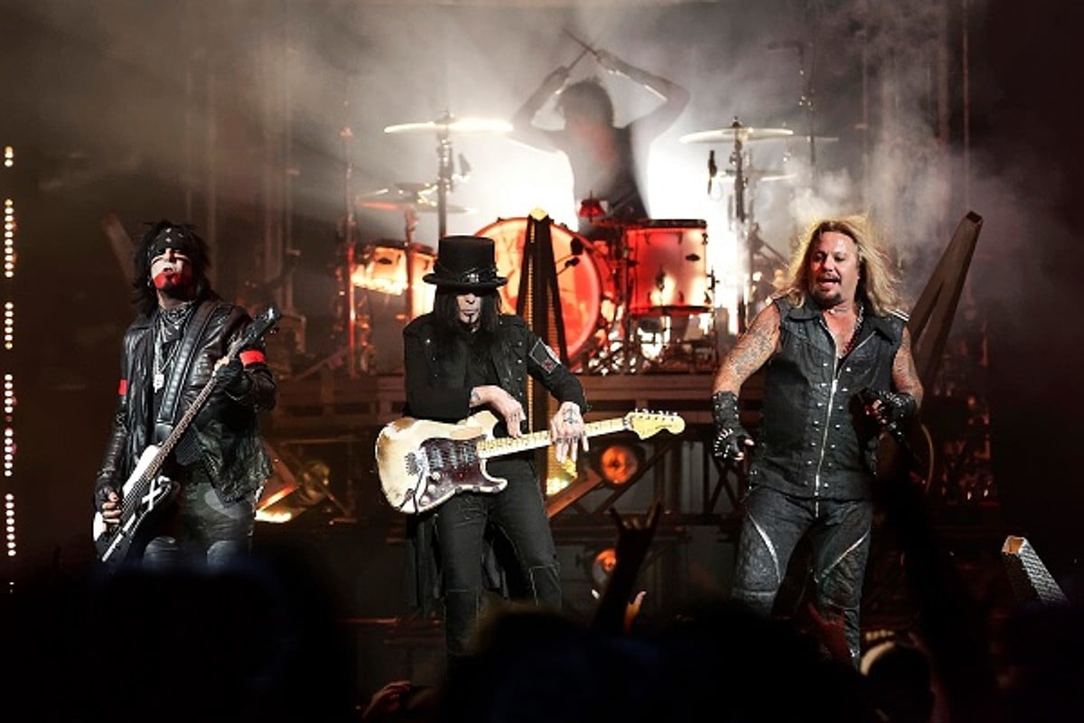 Mötley Crüe to Play Third Vegas Residency – Without Mick Mars