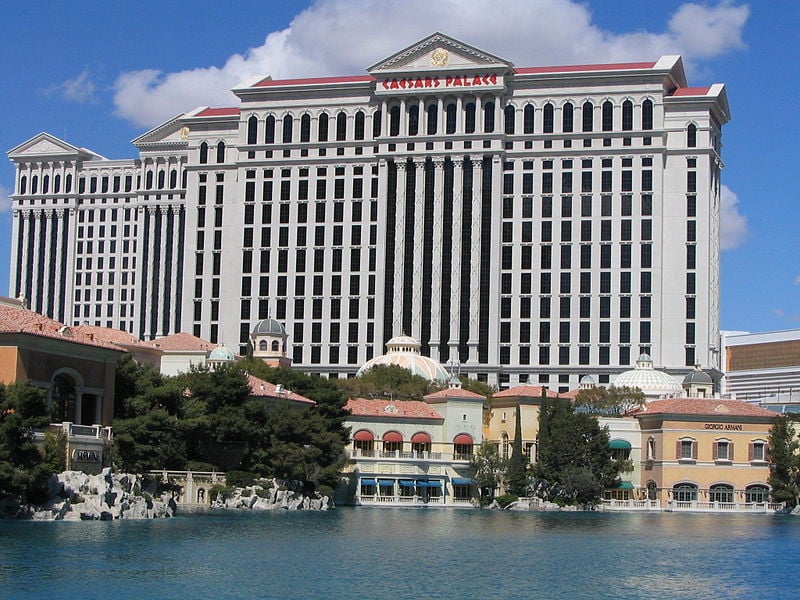 Caesars in Bid for Upstate New York Casino License