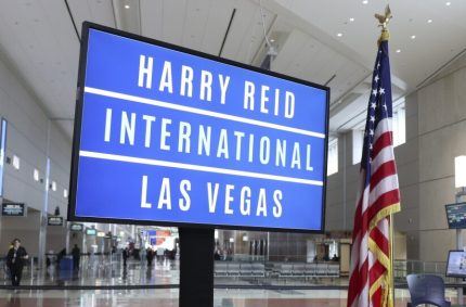 Jackpot: Harry Reid Airport Passenger Wins $643K on Slot Machine